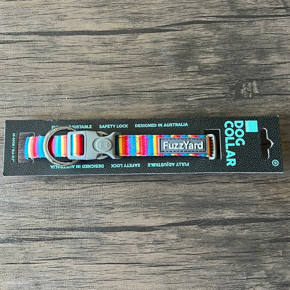š¶ FuzzYard Dog Collard | Print: Rainbow Stripes | Size Medium | Pet Accessories